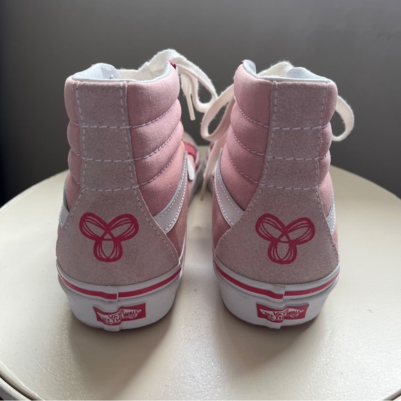 Limited Edition Vans x Aritzia TNA SK8-HI 38 Dx Collaboration - Picture 6 of 12